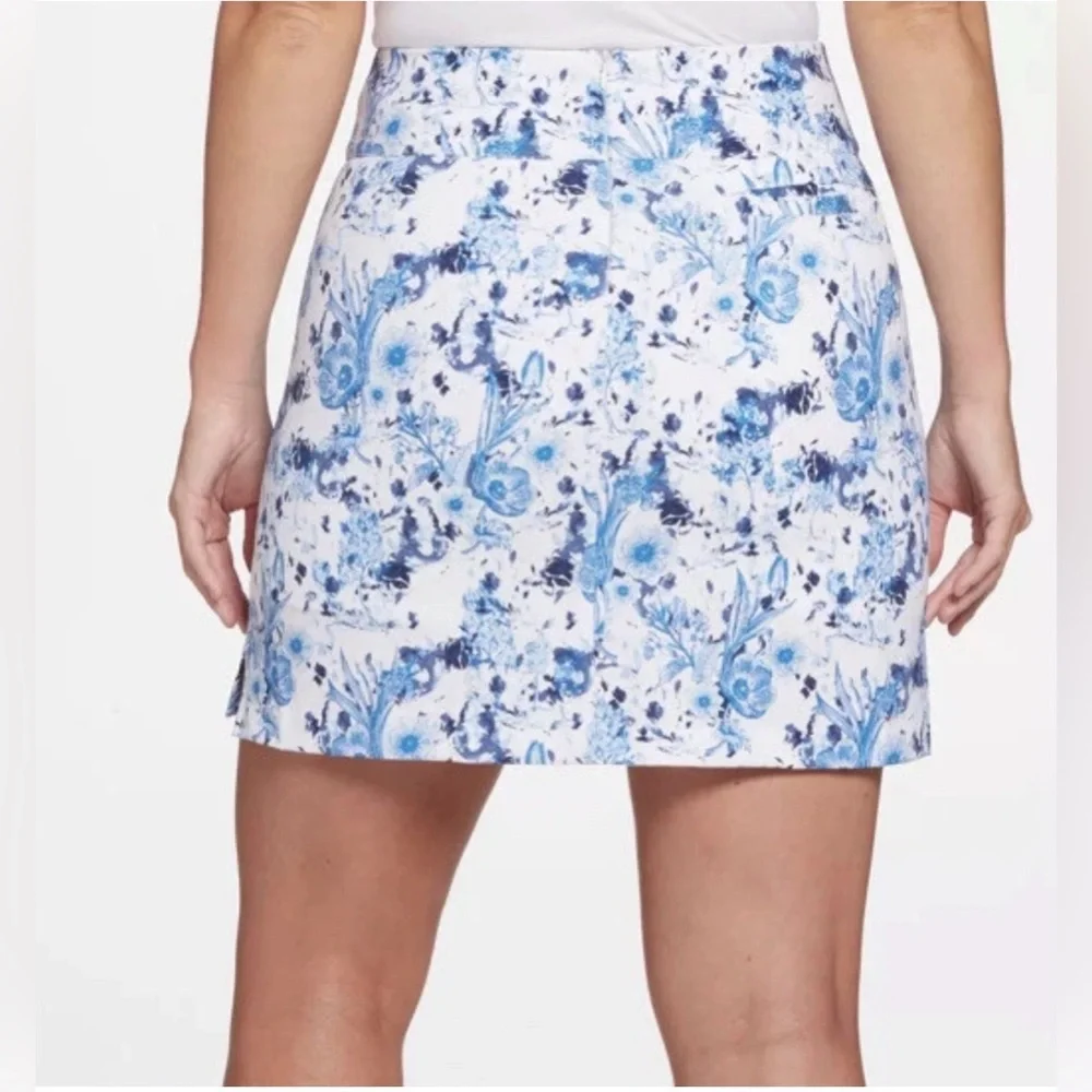 Lady Hagan Floral Blue Toile Skort - Picture 2 of 11